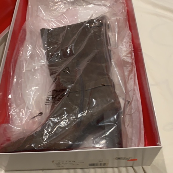 Coach Robyn suede boots - Picture 3 of 8